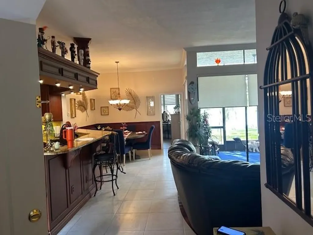 1308 Lake Willisara Circle Orlando FL 32806