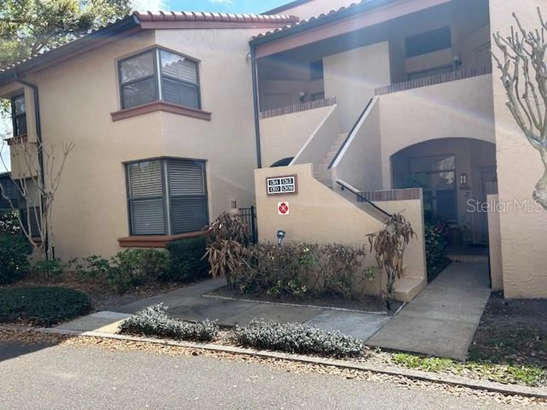 1308 Lake Willisara Circle Orlando FL 32806