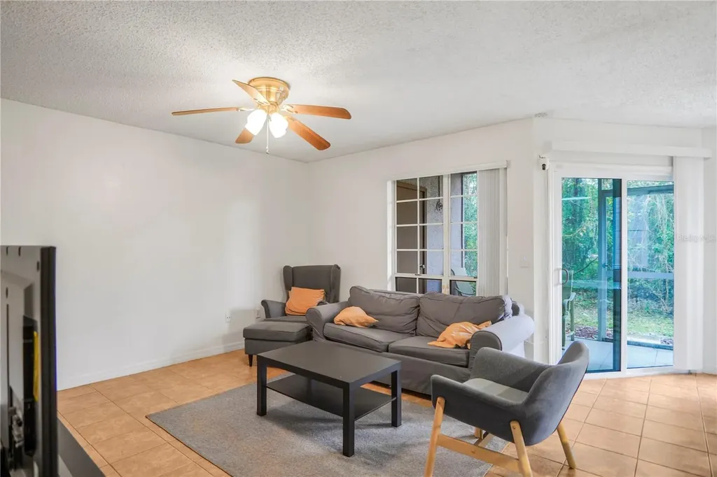 4605 Gate Place Orlando FL 32811