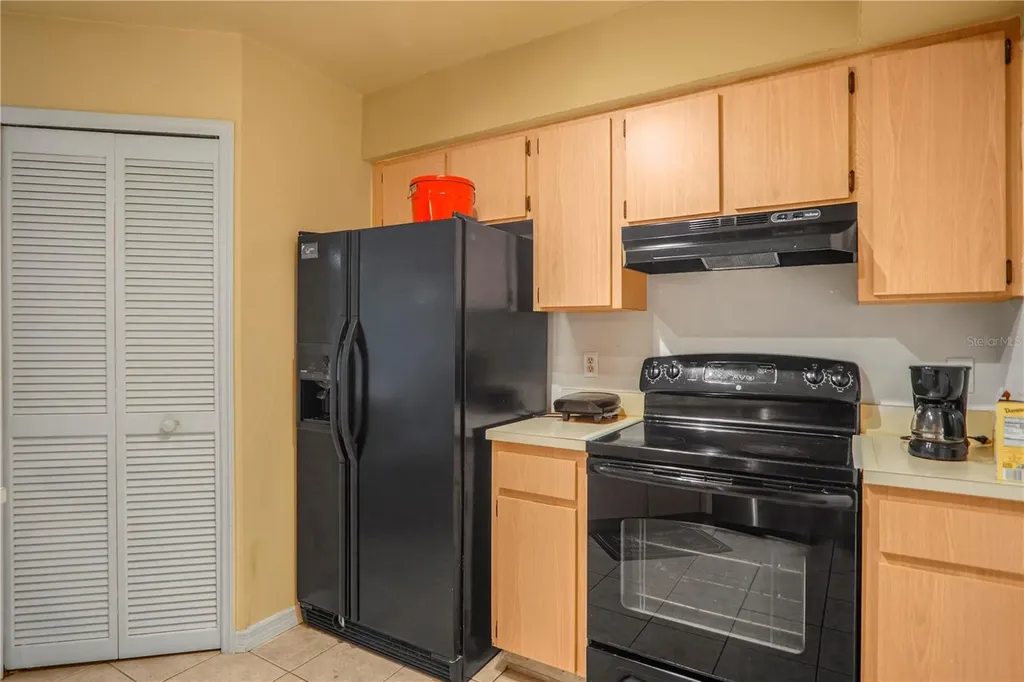4605 Gate Place Orlando FL 32811