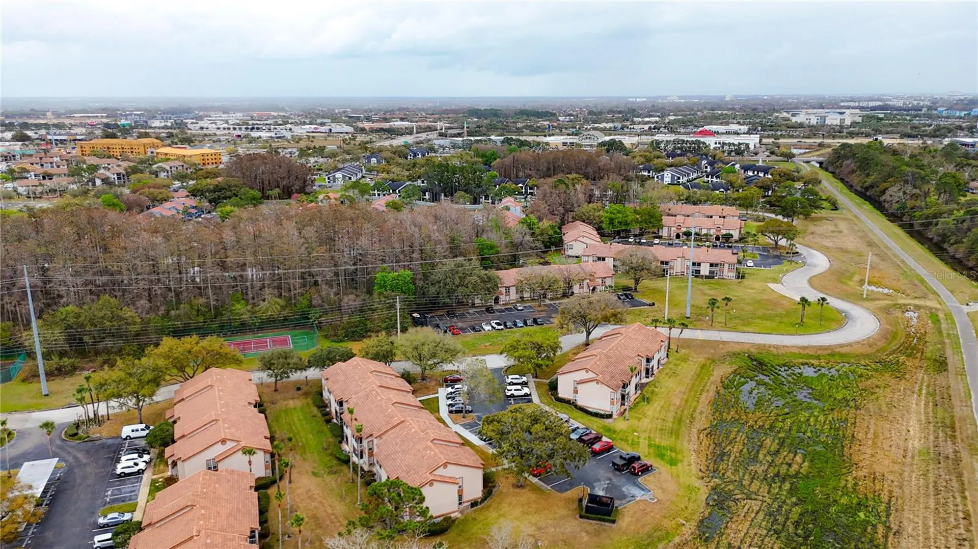 4605 Gate Place Orlando FL 32811