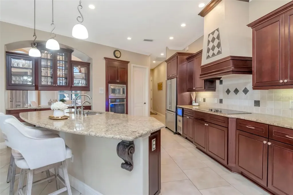 1022 Emerald Creek Drive Valrico FL 33596