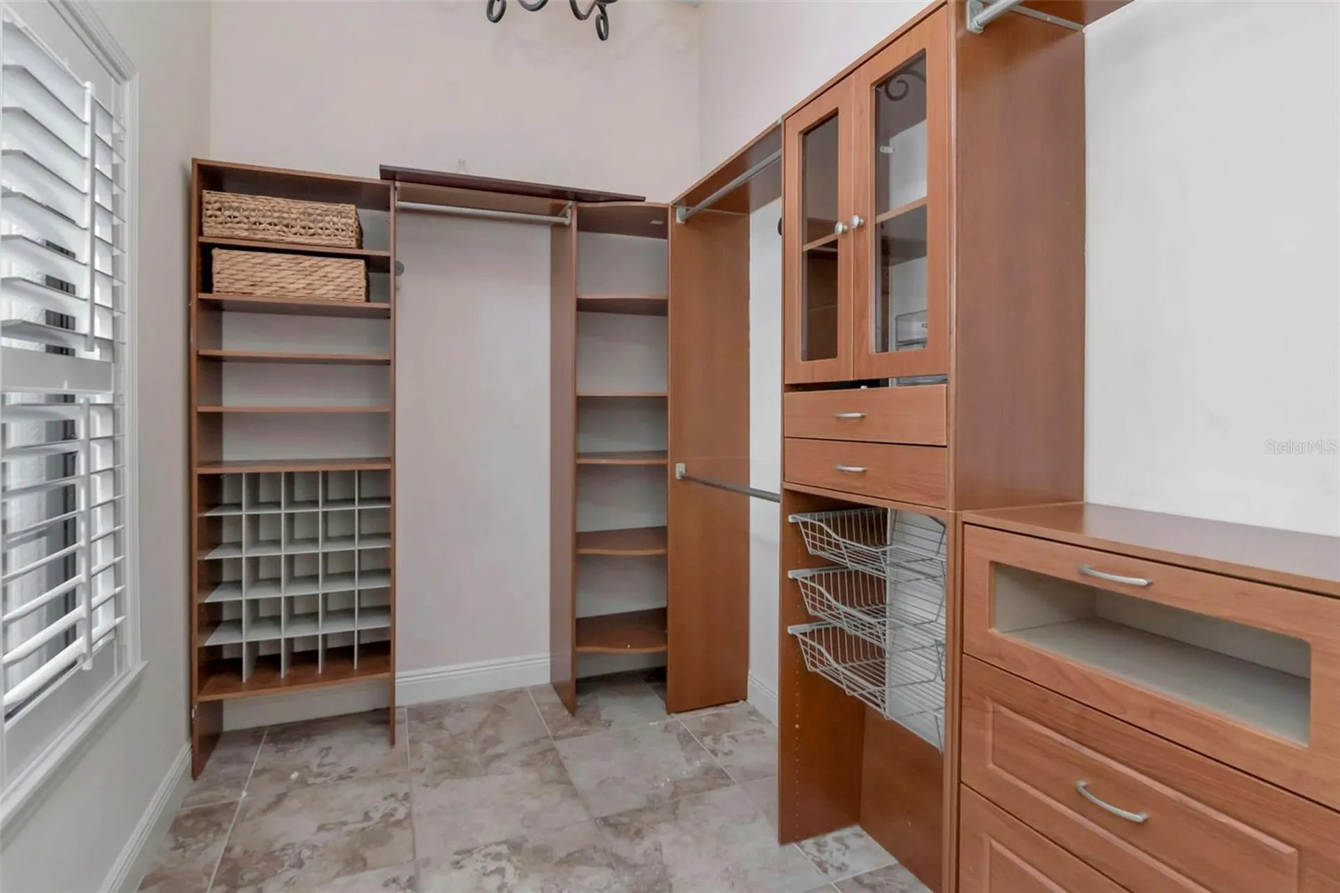 1022 Emerald Creek Drive Valrico FL 33596