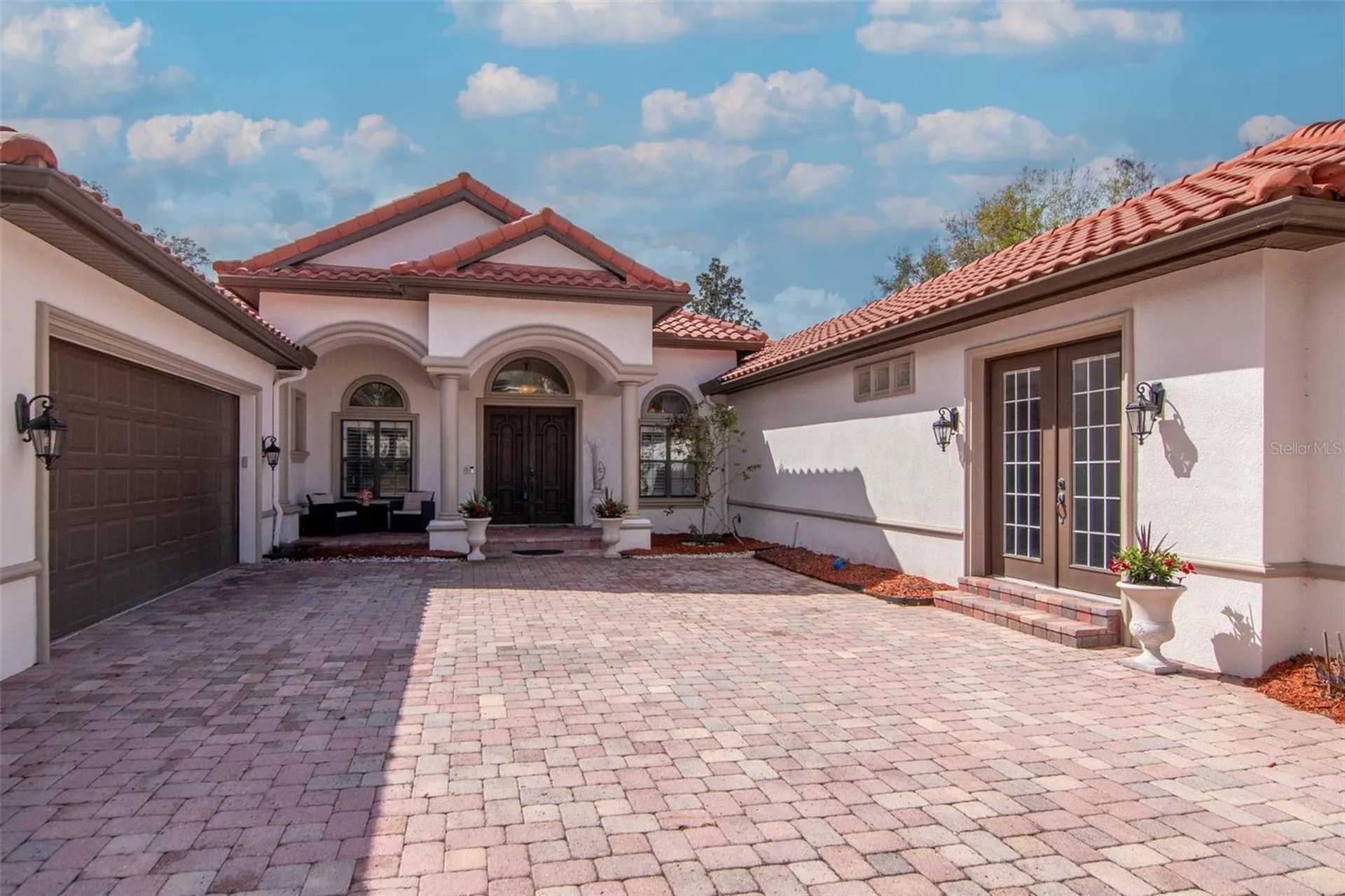 1022 Emerald Creek Drive Valrico FL 33596