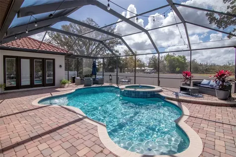 1022 Emerald Creek Drive Valrico FL 33596