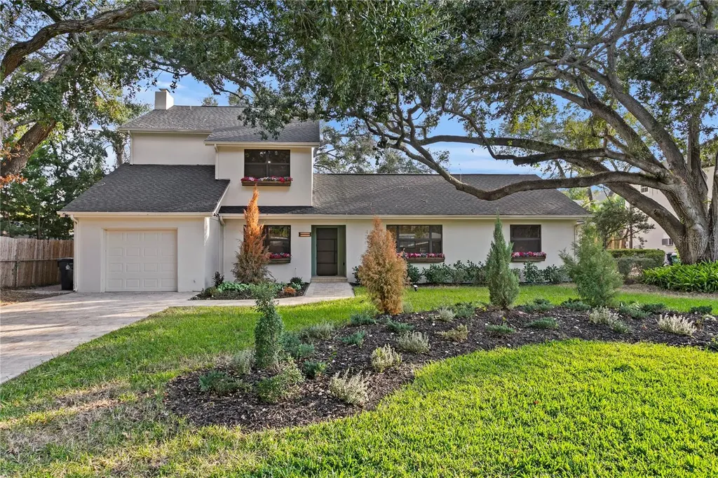 4504 W Lamb (a) Avenue Tampa FL 33629