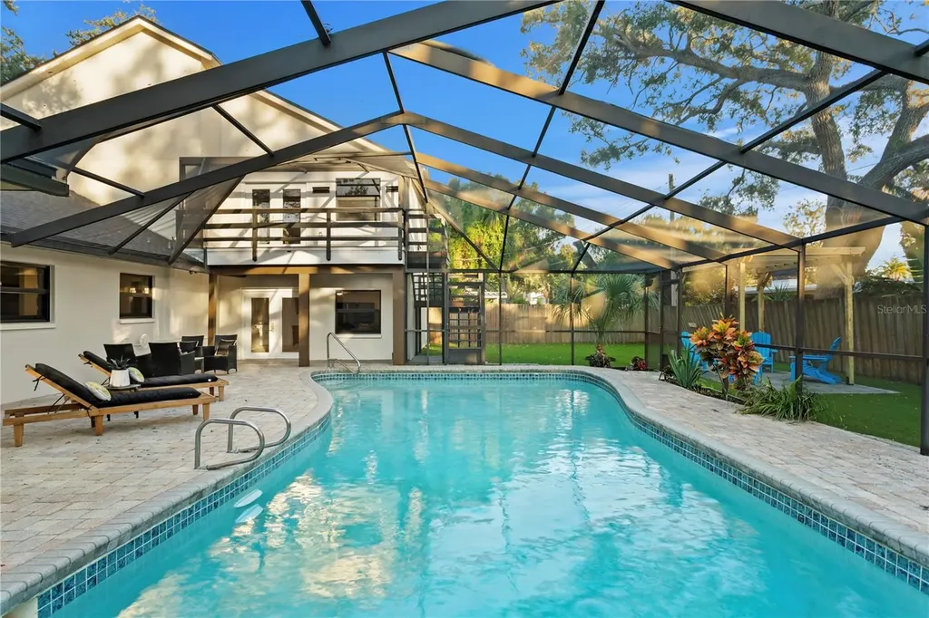 4504 W Lamb (a) Avenue Tampa FL 33629