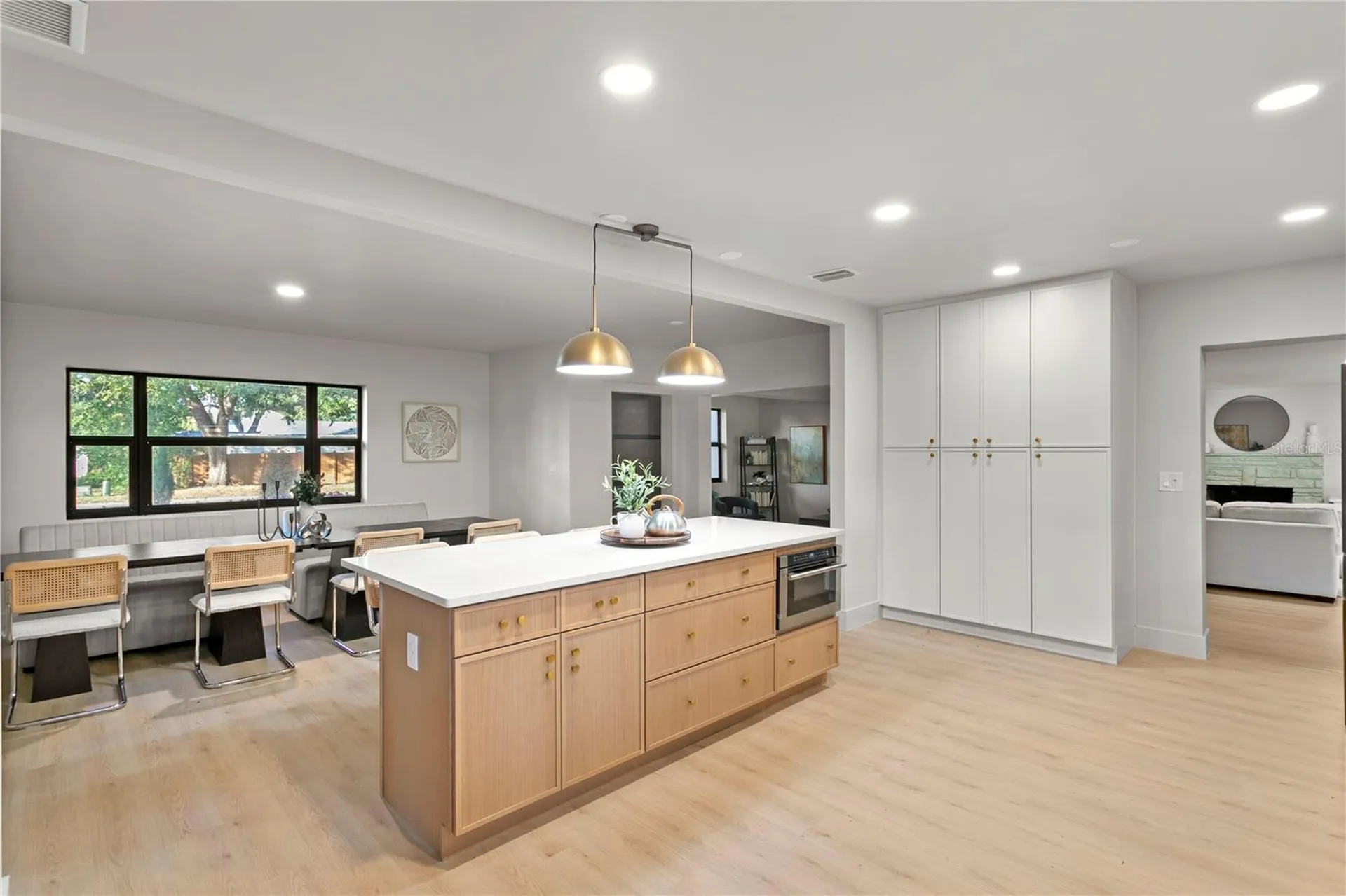 4504 W Lamb (a) Avenue Tampa FL 33629