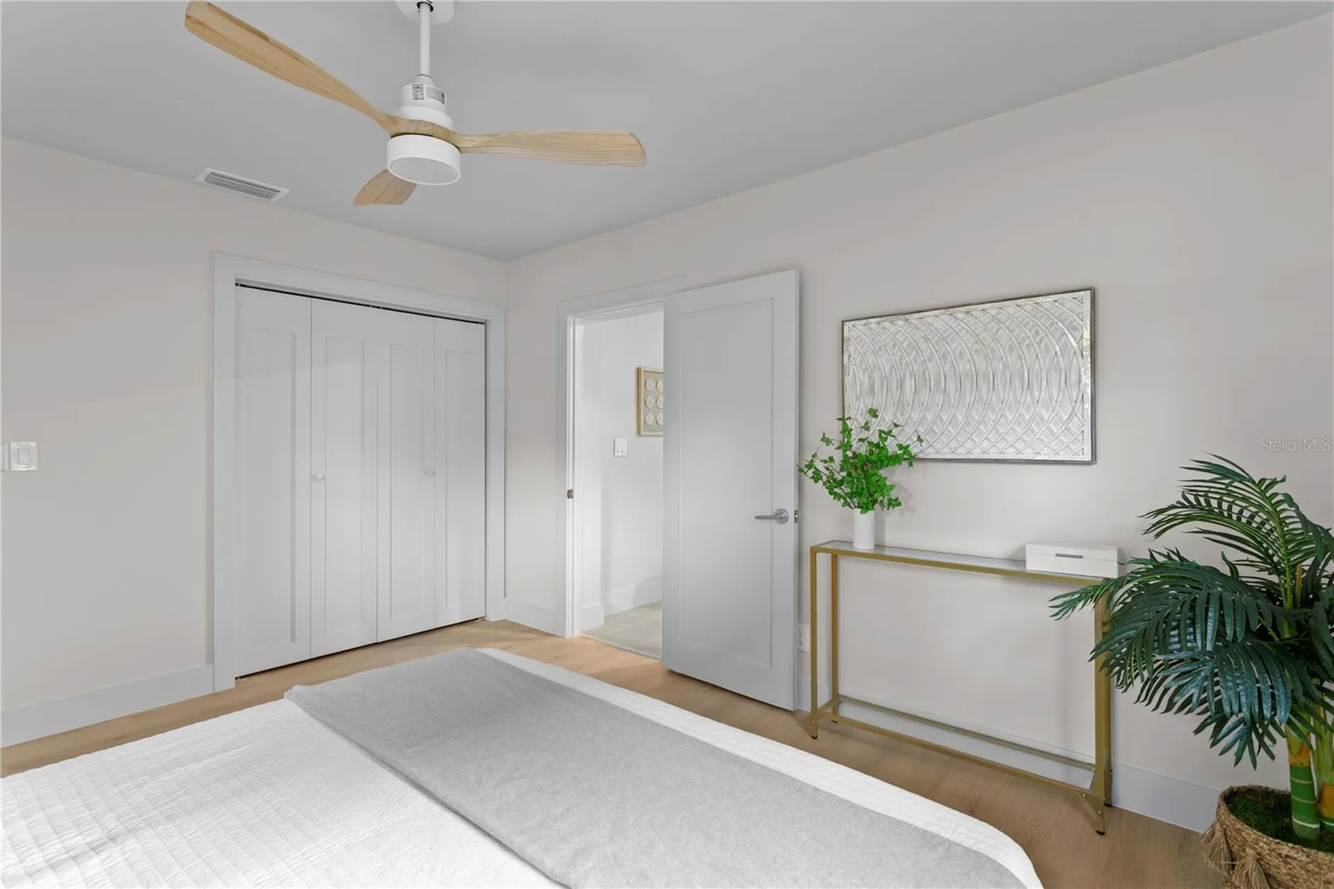 4504 W Lamb (a) Avenue Tampa FL 33629