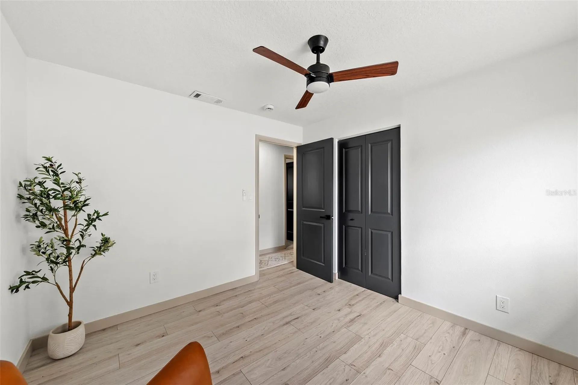 7331 36th Avenue N St Petersburg FL 33710