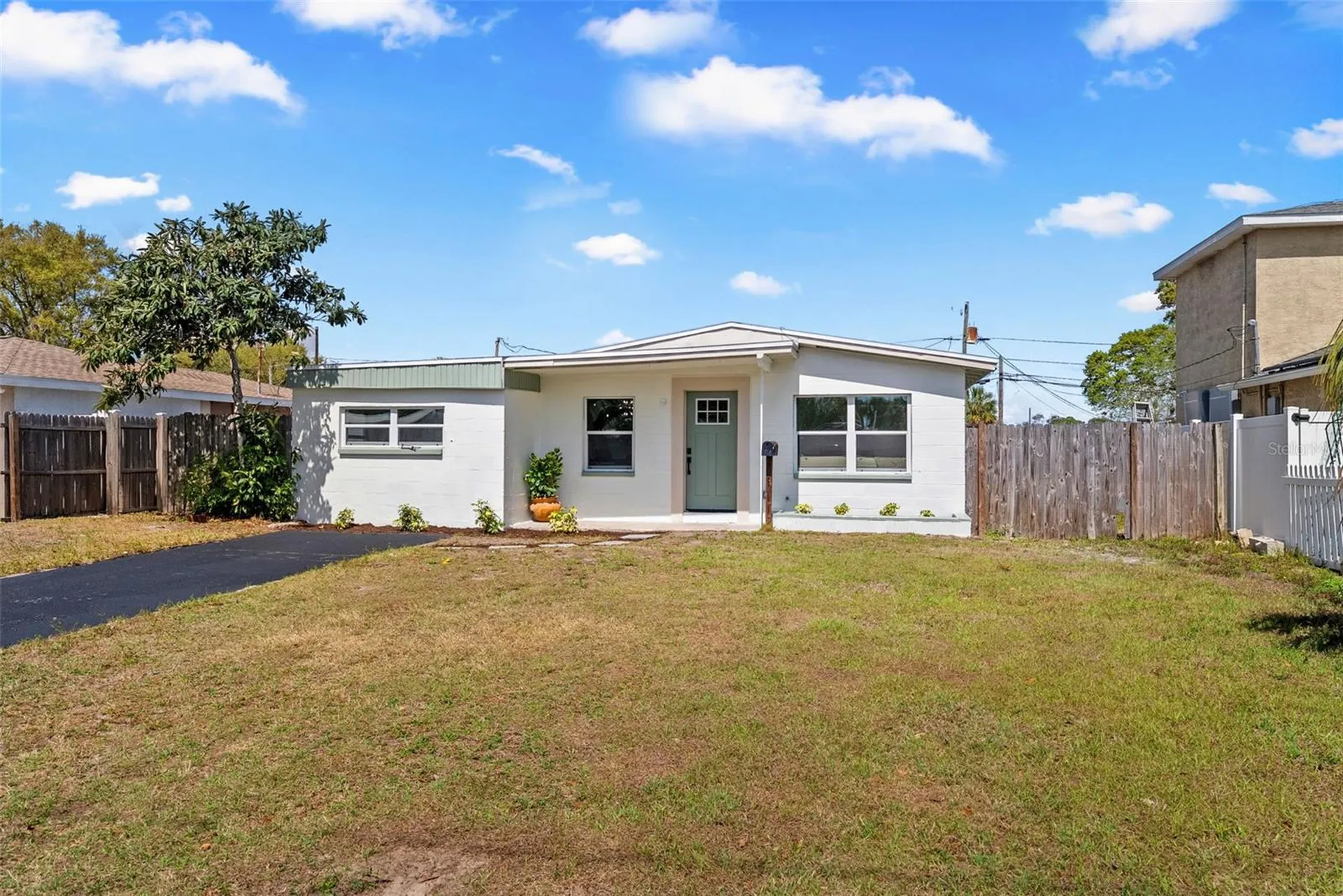 7331 36th Avenue N St Petersburg FL 33710