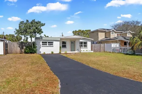 7331 36th Avenue N St Petersburg FL 33710