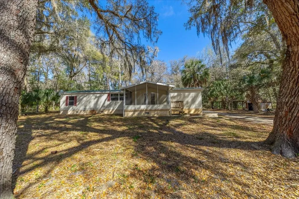 5590 E Highway 316 Citra FL 32113