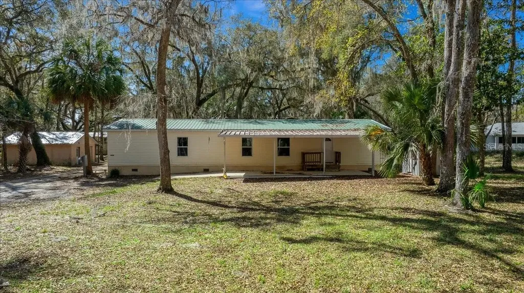 5590 E Highway 316 Citra FL 32113