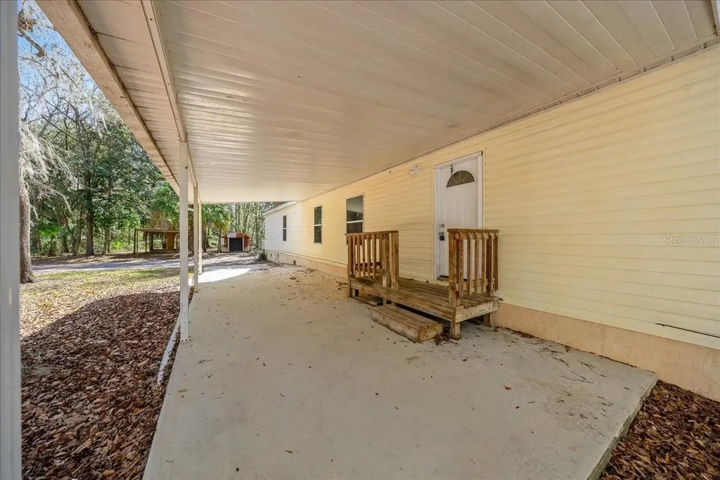 5590 E Highway 316 Citra FL 32113