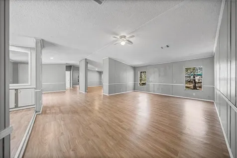 5590 E Highway 316 Citra FL 32113