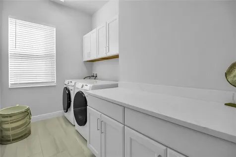 5215 Title Row Drive Bradenton FL 34210