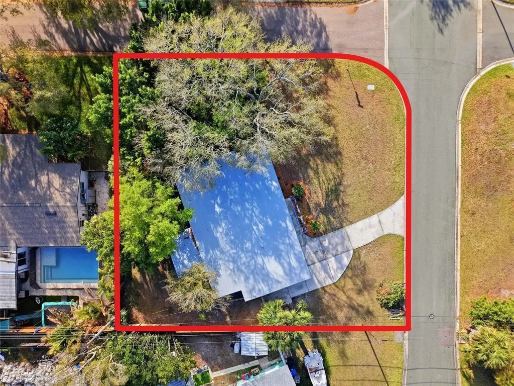 1190 79th Avenue N St Petersburg FL 33702