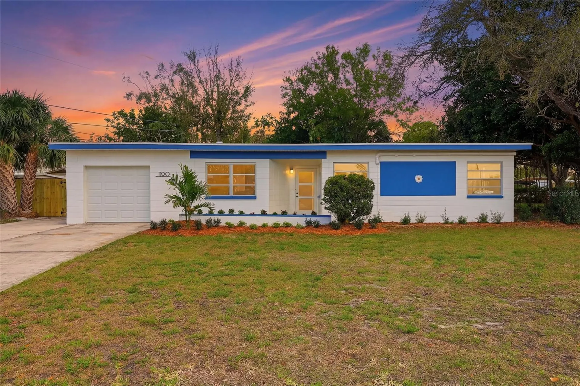1190 79th Avenue N St Petersburg FL 33702