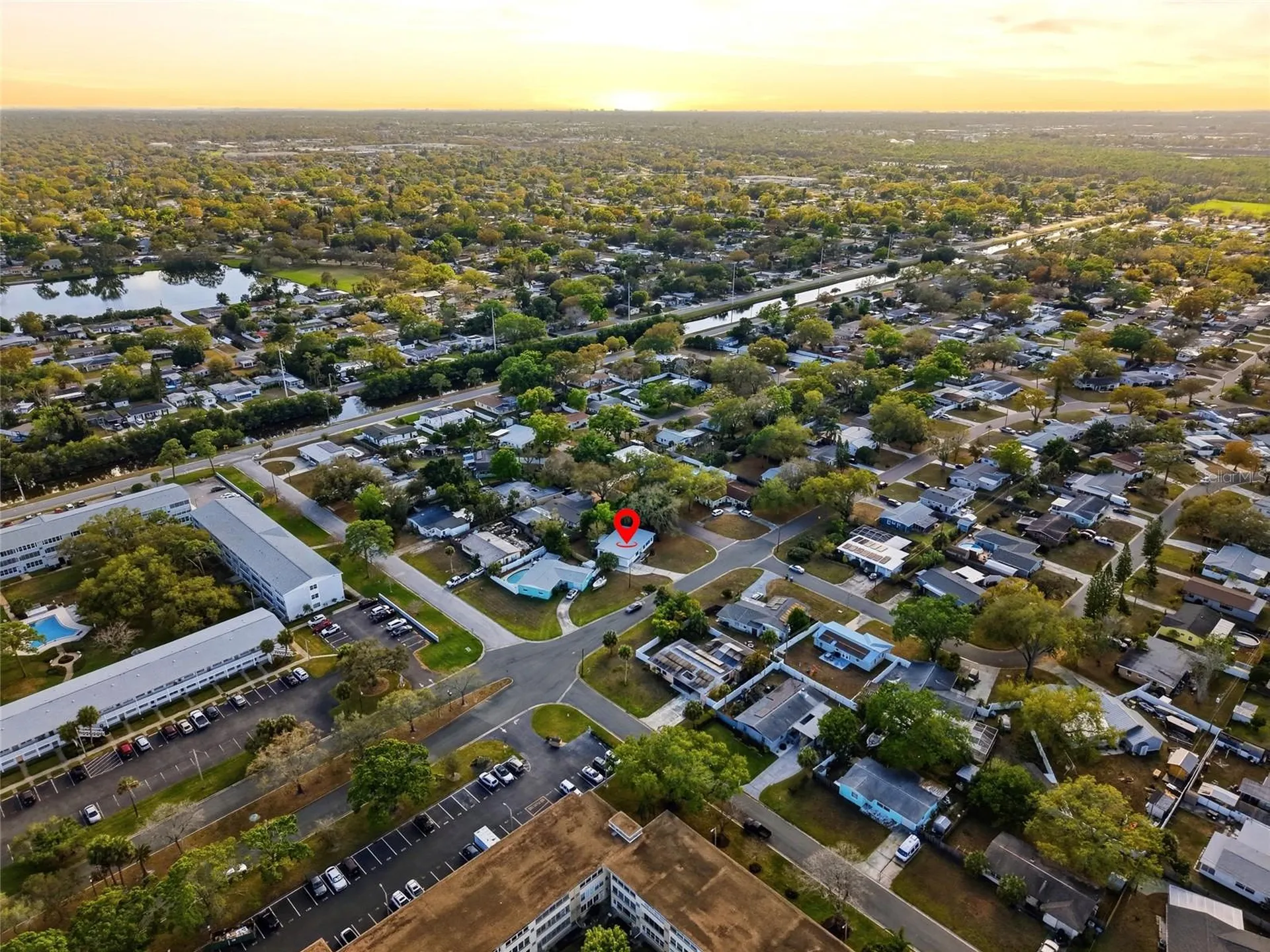 1190 79th Avenue N St Petersburg FL 33702