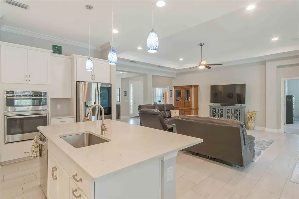 19835 Bridgetown Loop Venice FL 34293