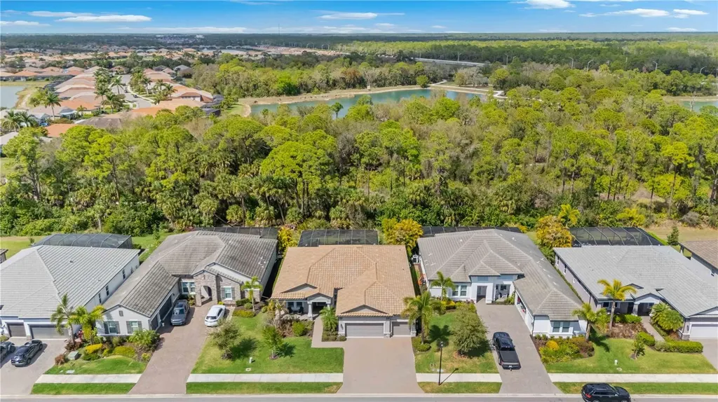 19835 Bridgetown Loop Venice FL 34293