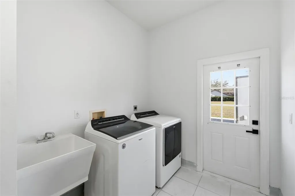 4873 NE 64th Avenue Silver Springs FL 34488