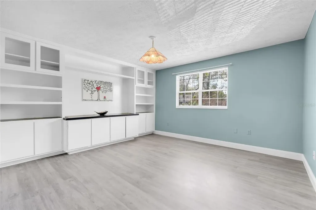4224 Lake Underhill Road Orlando FL 32803