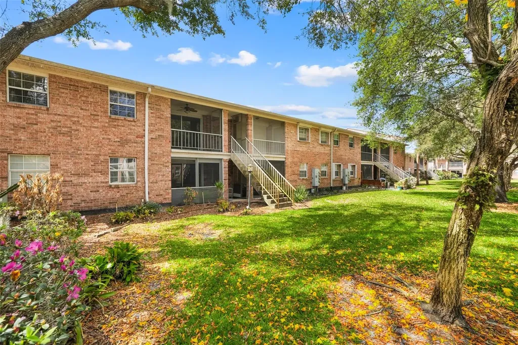 4224 Lake Underhill Road Orlando FL 32803