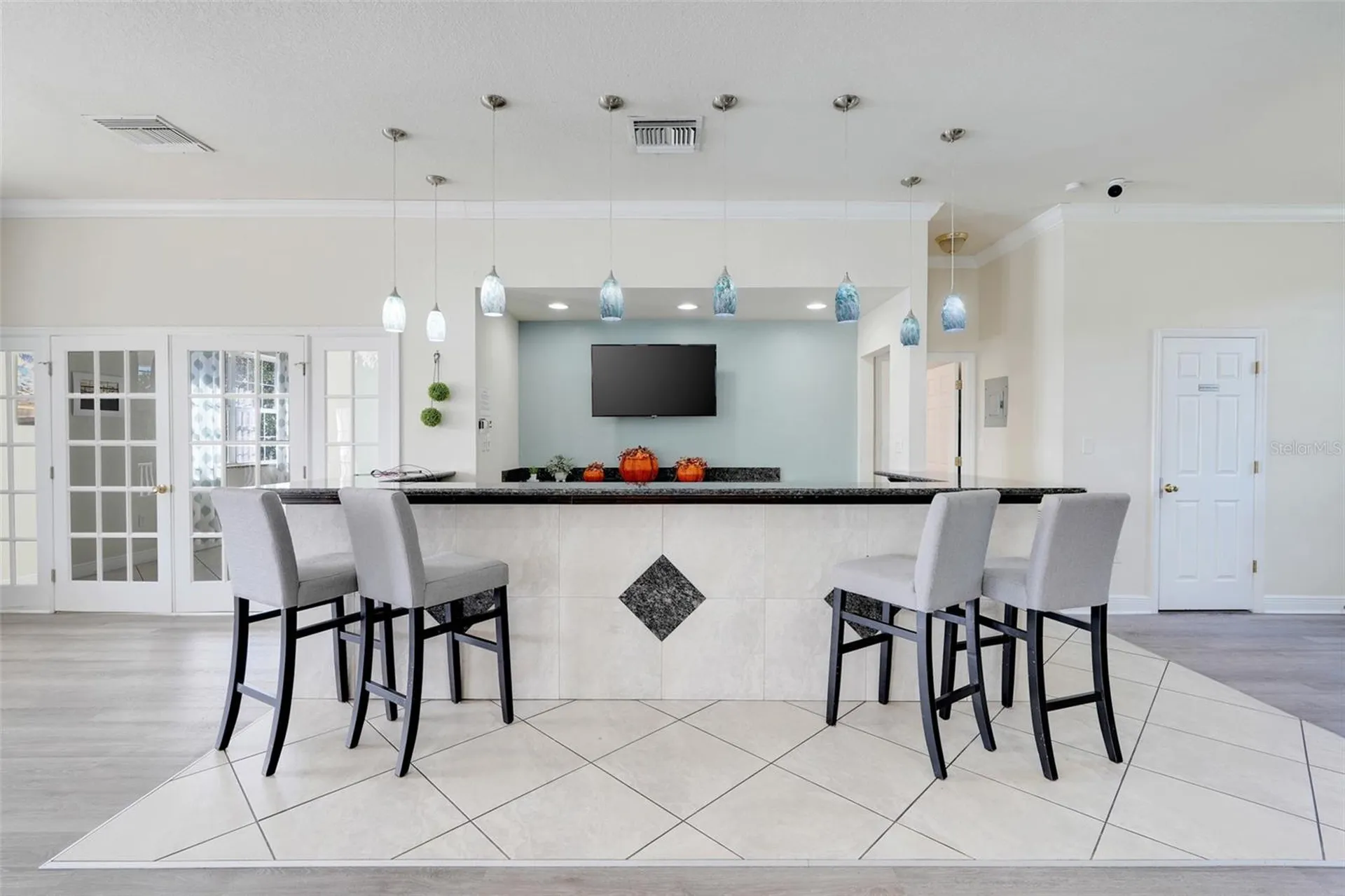 4224 Lake Underhill Road Orlando FL 32803