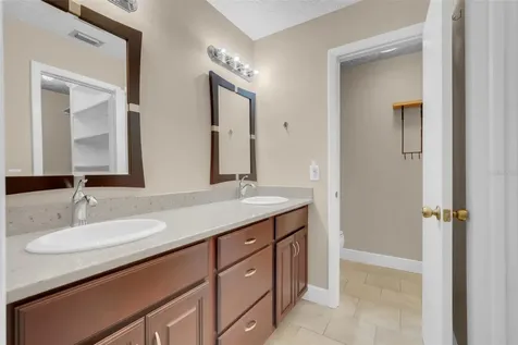 4224 Lake Underhill Road Orlando FL 32803