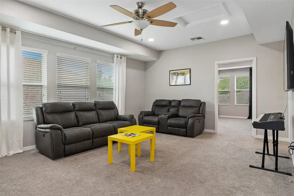 8961 Garden Party Drive Land O Lakes FL 34637