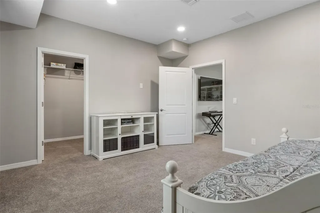 8961 Garden Party Drive Land O Lakes FL 34637