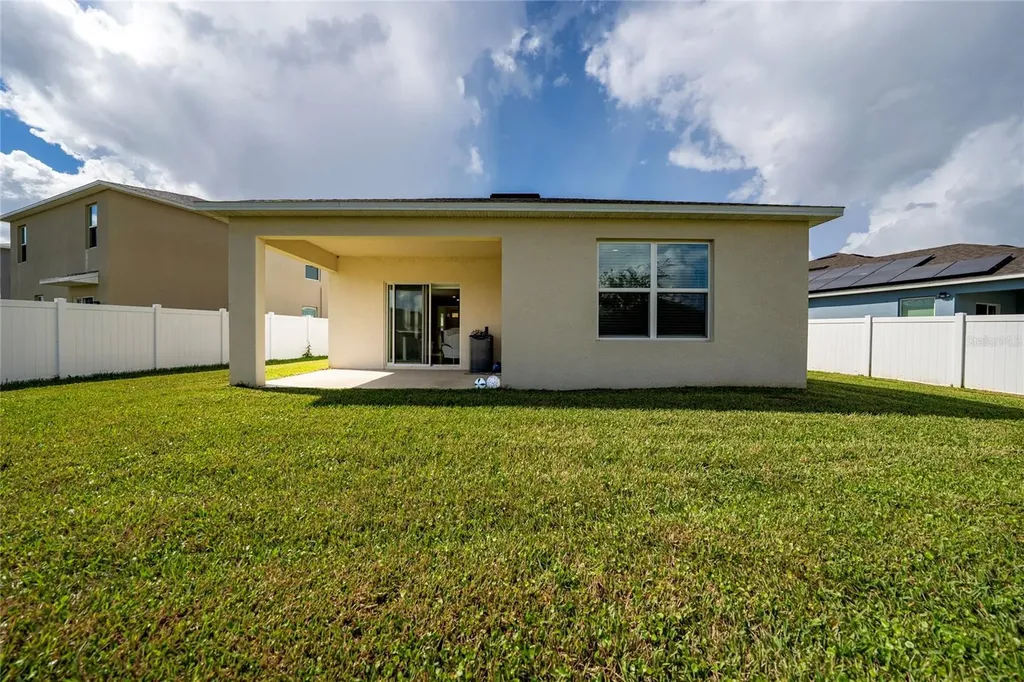1107 Cascade Drive Davenport FL 33837