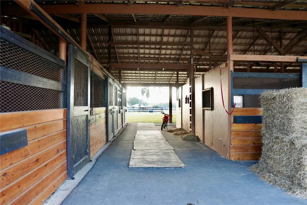 12895 NW Gainesville Road Reddick FL 32686