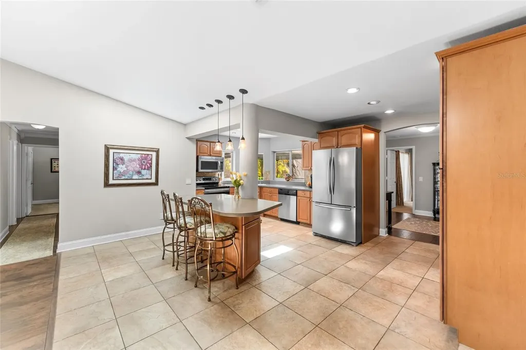 1811 La Grande Drive Dunedin FL 34698