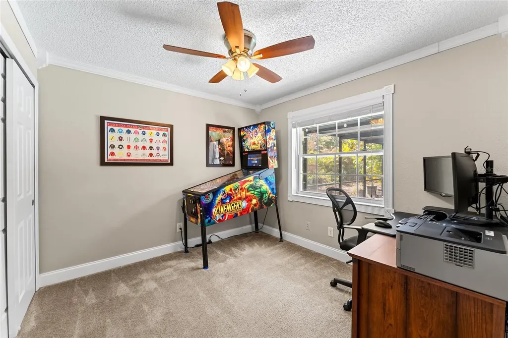 1811 La Grande Drive Dunedin FL 34698
