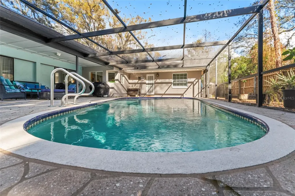 1811 La Grande Drive Dunedin FL 34698