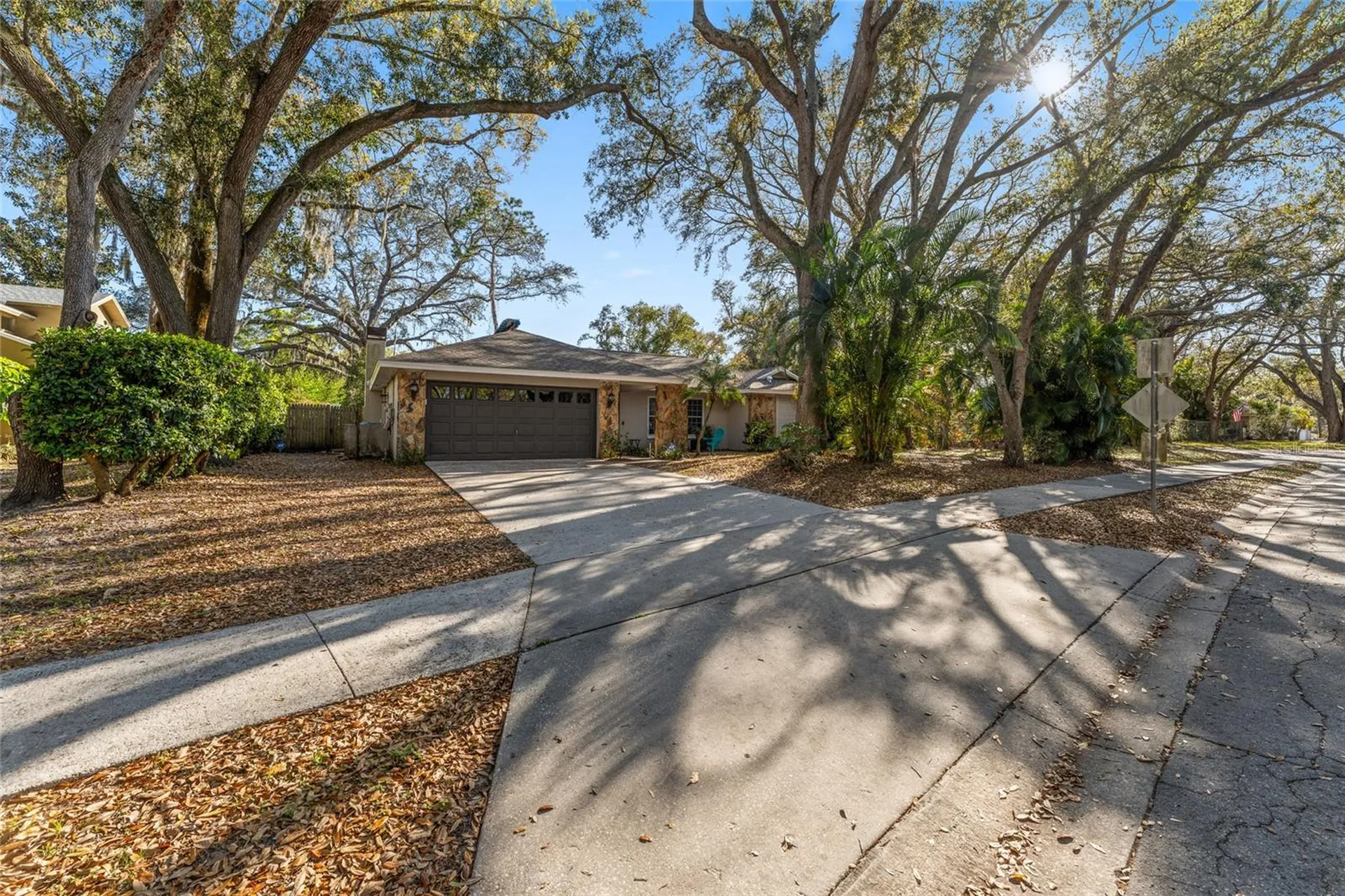 1811 La Grande Drive Dunedin FL 34698