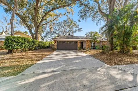 1811 La Grande Drive Dunedin FL 34698