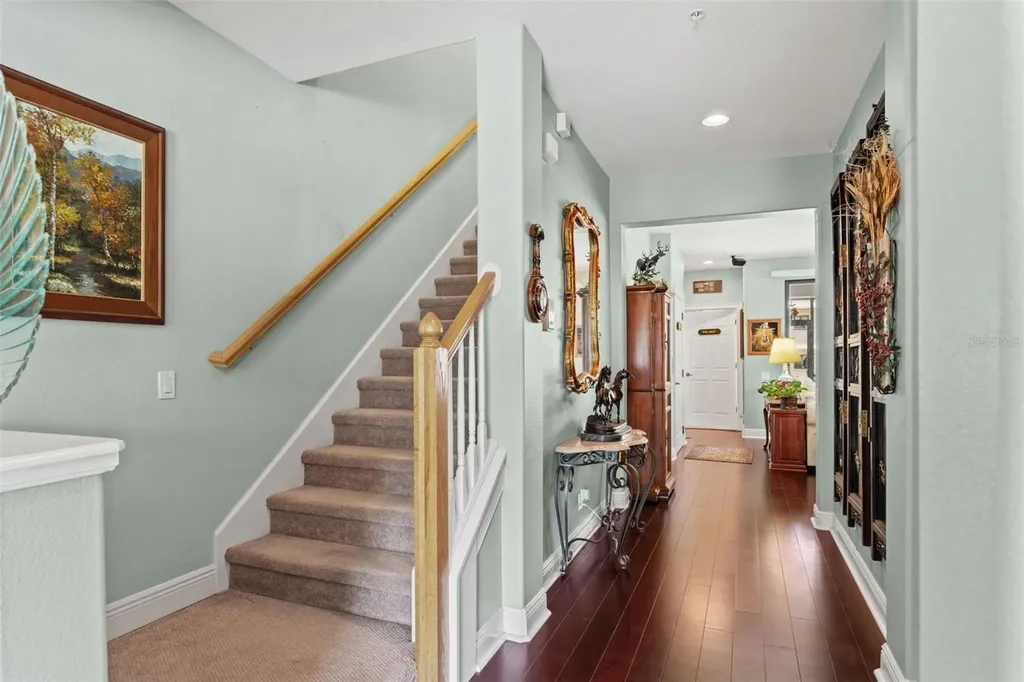 606 Bella Loop Dunedin FL 34698
