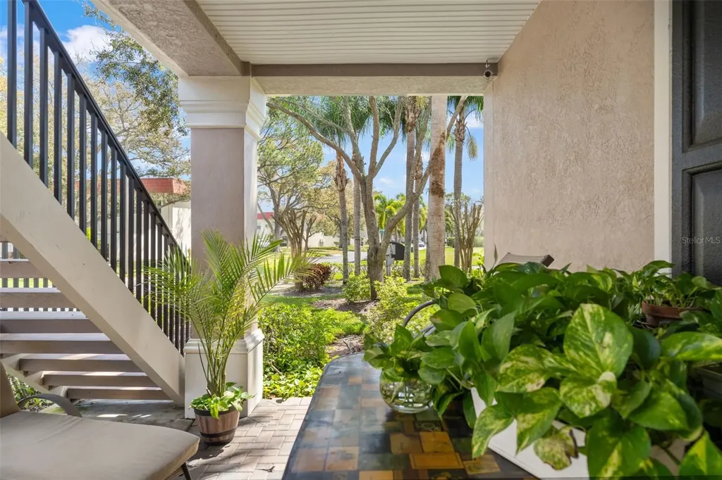 606 Bella Loop Dunedin FL 34698