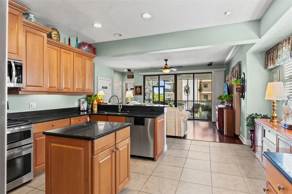 606 Bella Loop Dunedin FL 34698