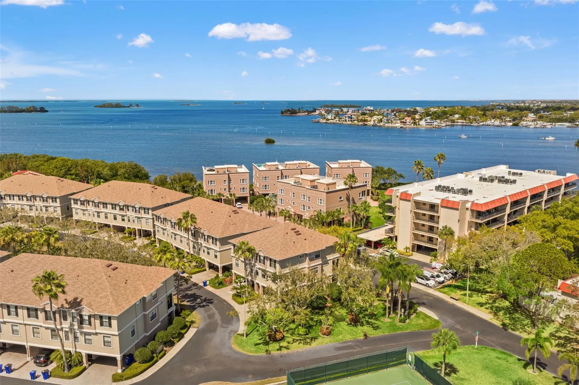 606 Bella Loop Dunedin FL 34698