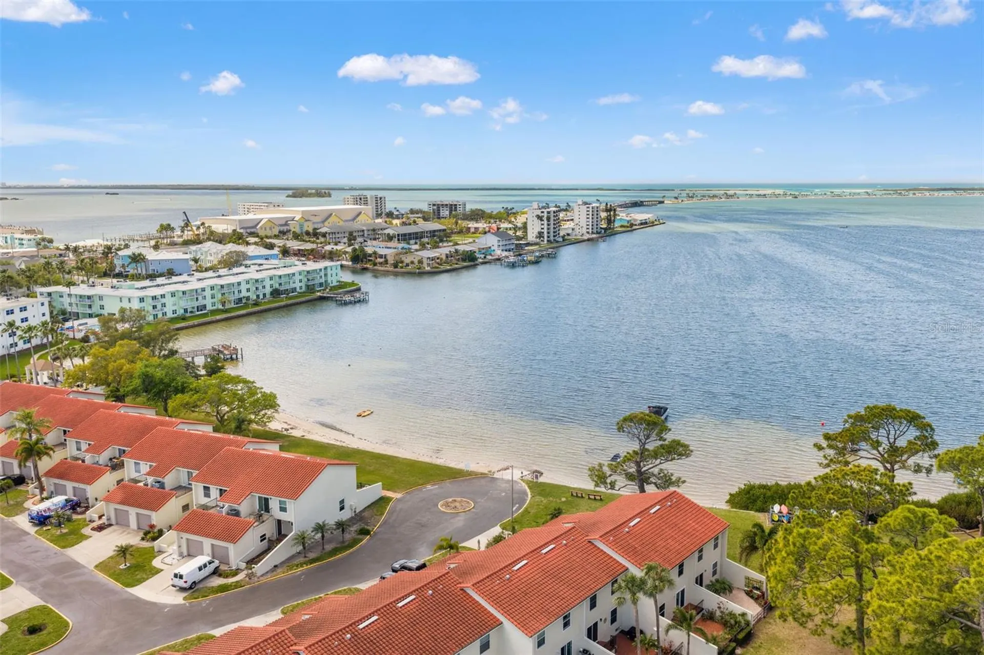 606 Bella Loop Dunedin FL 34698