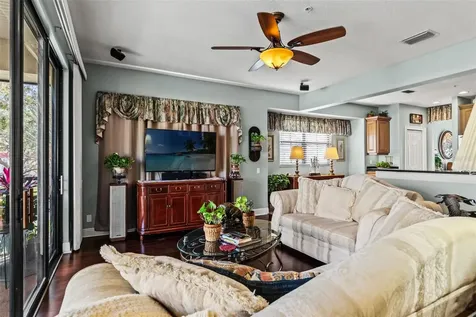 606 Bella Loop Dunedin FL 34698
