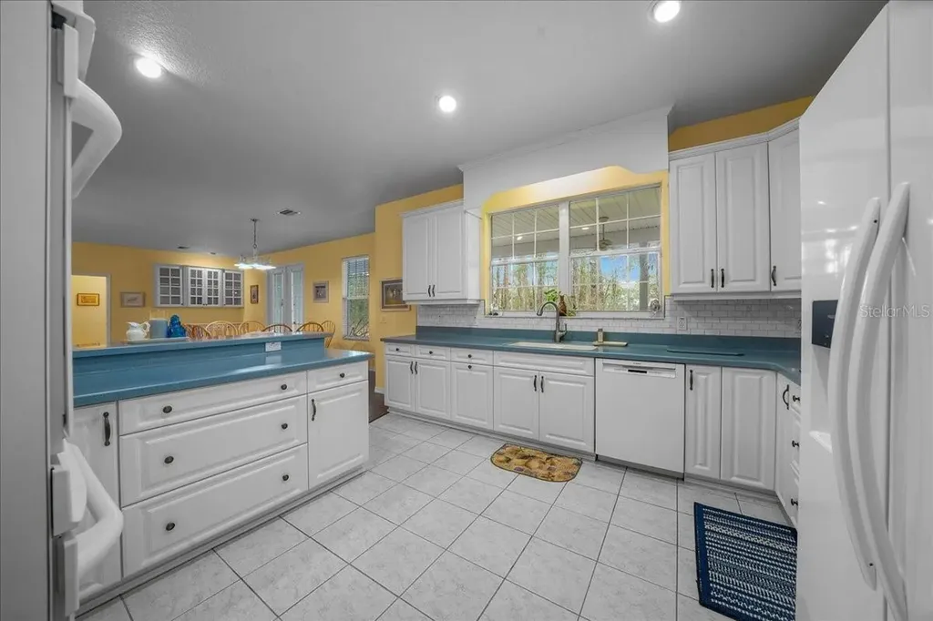 7184 NW 8th Place Ocala FL 34482