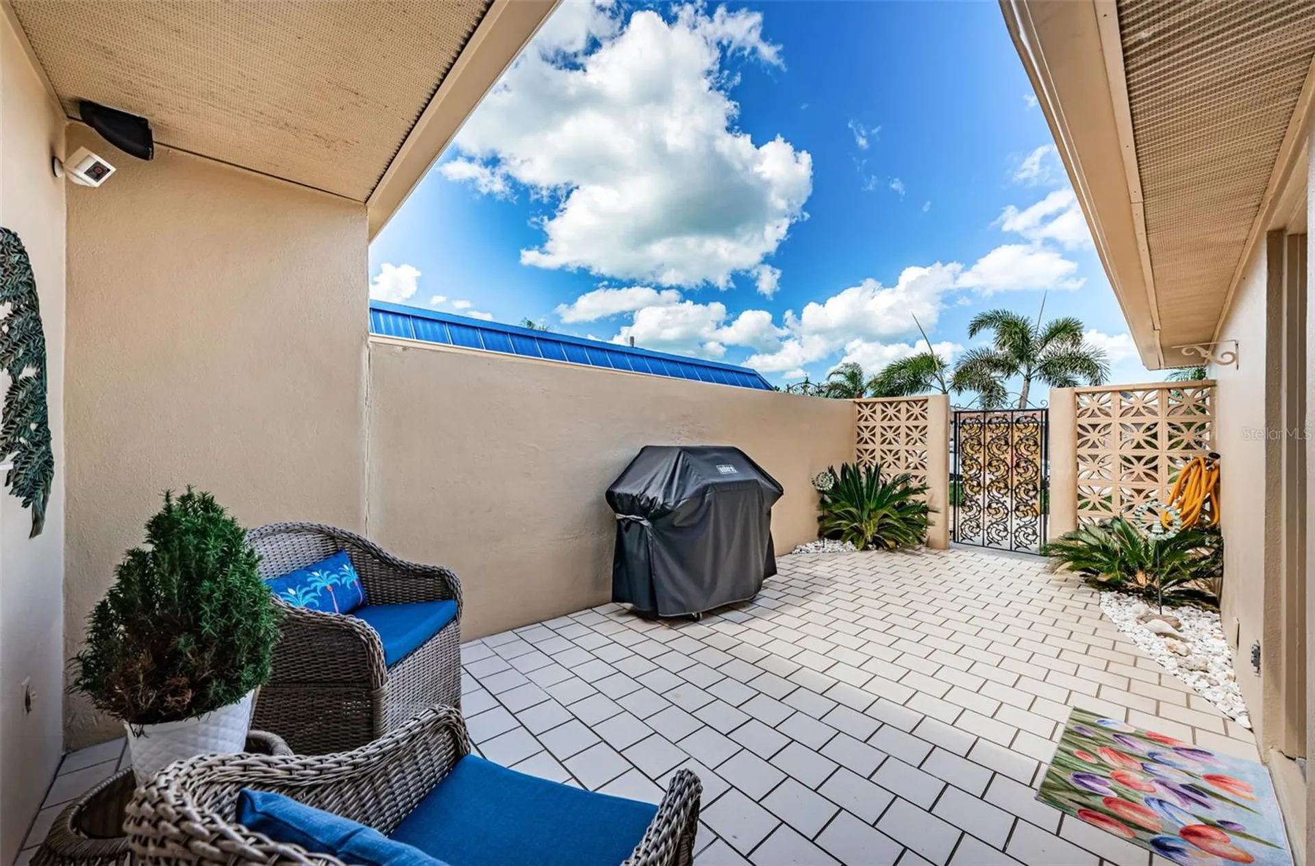 476 Boca Ciega Point Boulevard S St Petersburg FL 33708