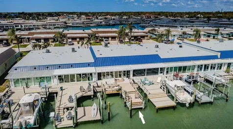 476 Boca Ciega Point Boulevard S St Petersburg FL 33708