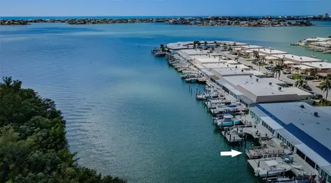 476 Boca Ciega Point Boulevard S St Petersburg FL 33708